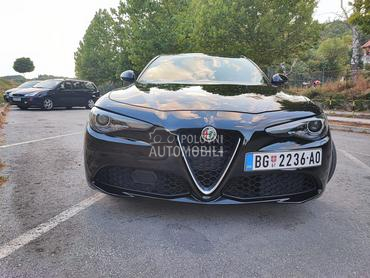 Alfa Romeo Giulia 