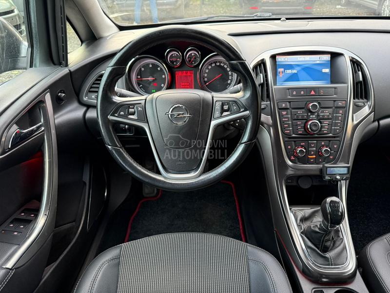 Opel Astra J 1.7 CDTI COSMO