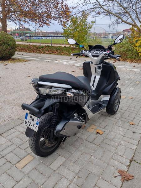 Piaggio MP3 Yourban 300 LT