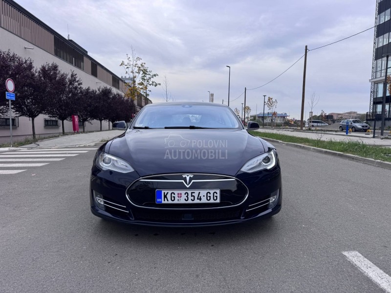 Tesla Model S S 85D Dual Motor