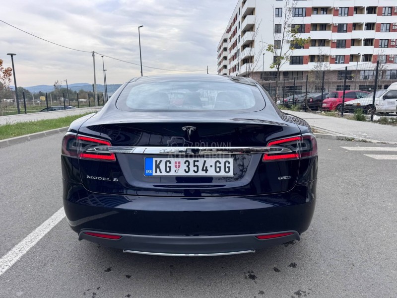 Tesla Model S S 85D Dual Motor