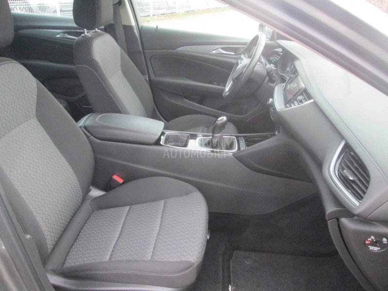 Opel Insignia 1.6 CDTI Business