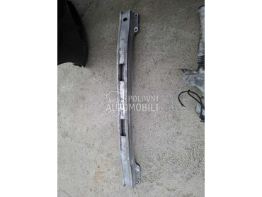 NOSAC ZADNJEG BRANIKA za Peugeot 5008 od 2009. do 2013. god.