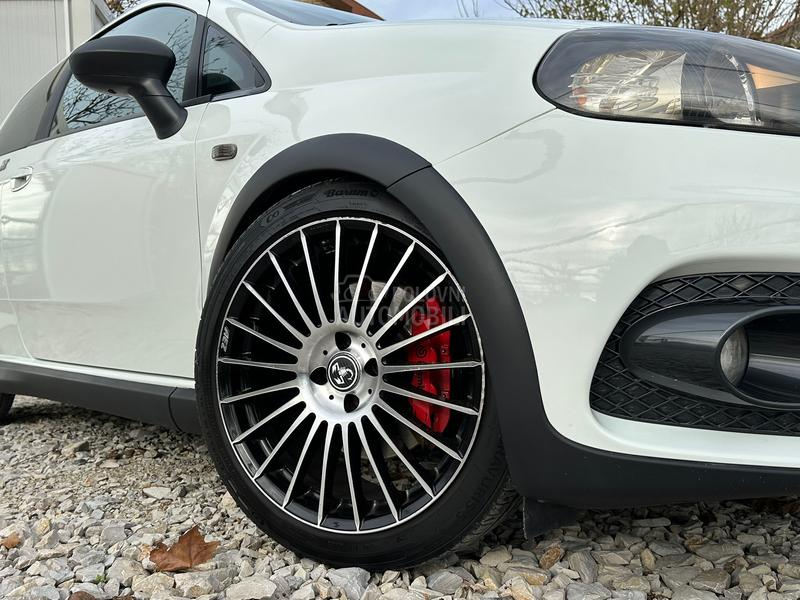 Fiat Grande Punto ABARTH