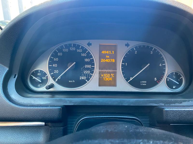 Mercedes Benz B 200 AUT