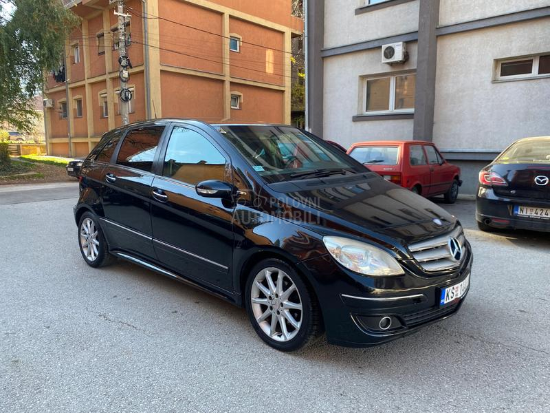 Mercedes Benz B 200 AUT