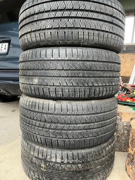 Vredestein 245/40 R18 Zimska