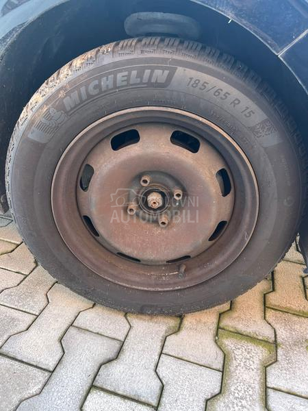 Čelične felne  15" 4 x 108