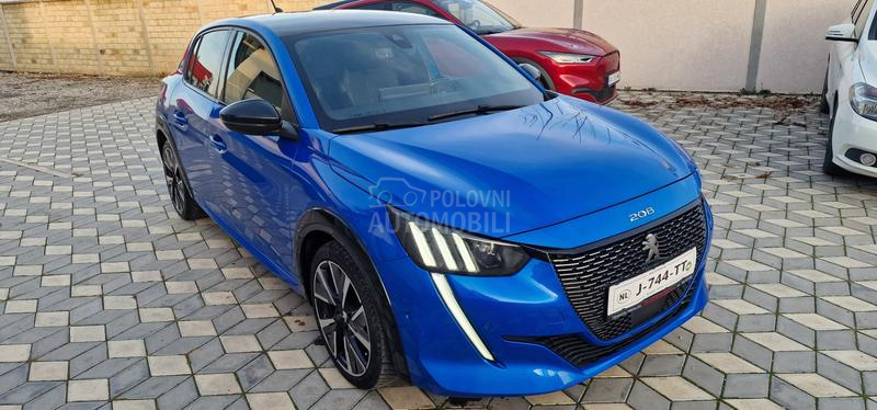 Peugeot 208 1.2 GT-Line Virtual