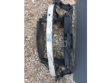 Vezni lim prsa grudi za Mercedes Benz A Klasa od 2008. do 2011. god.