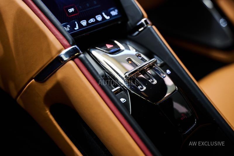 Ferrari Roma Blu Pozzi