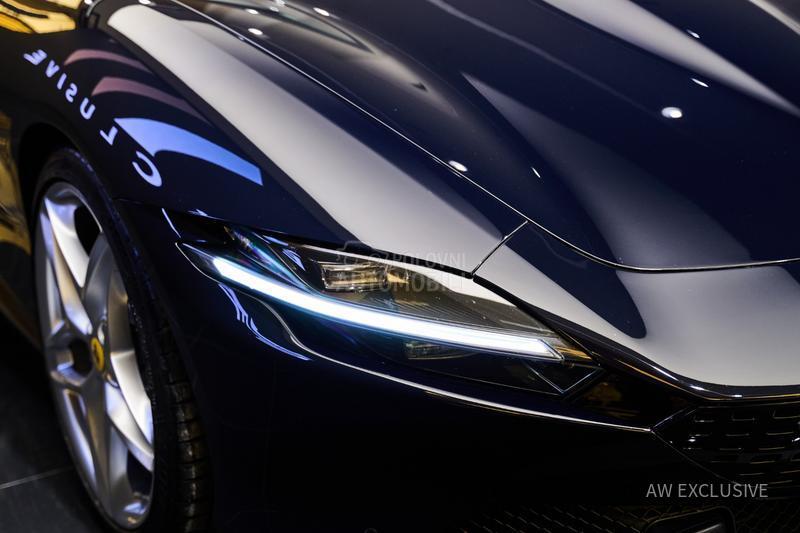 Ferrari Roma Blu Pozzi