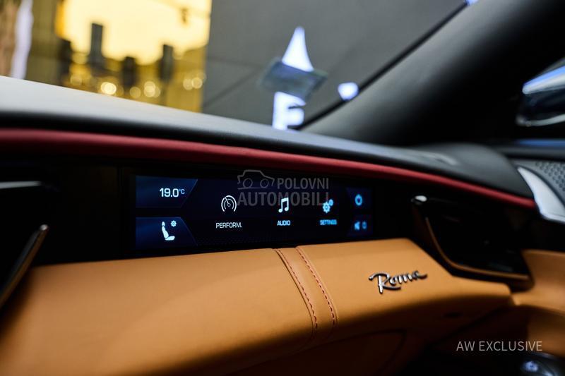 Ferrari Roma Blu Pozzi