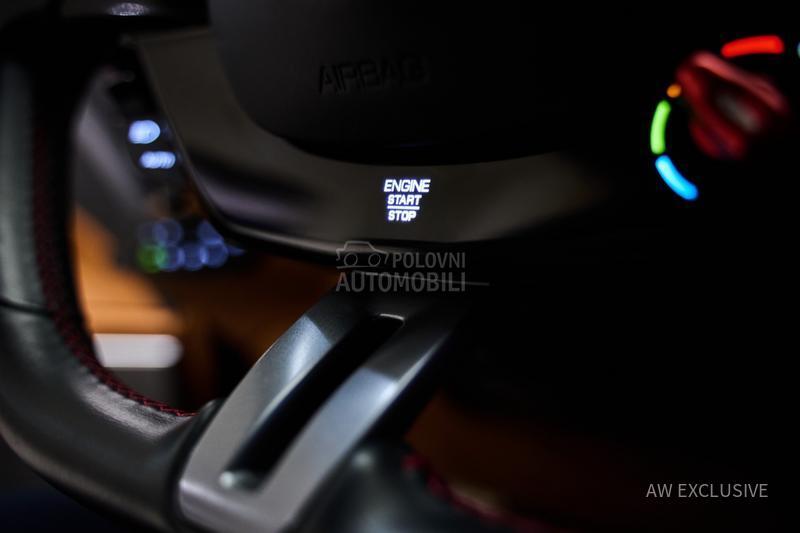 Ferrari Roma Blu Pozzi