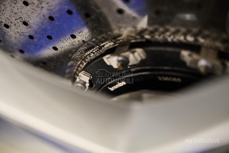 Ferrari Roma Blu Pozzi