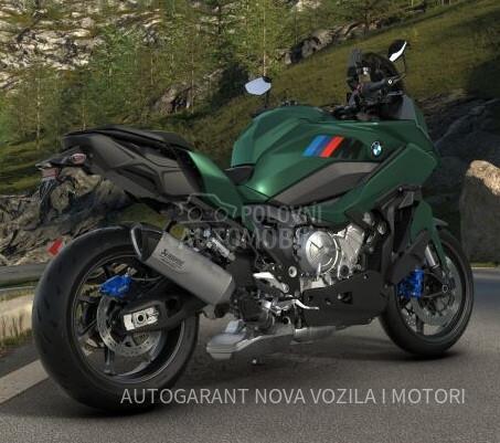 BMW M 1000 XR