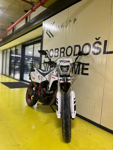 Sprint pulser 200 A1