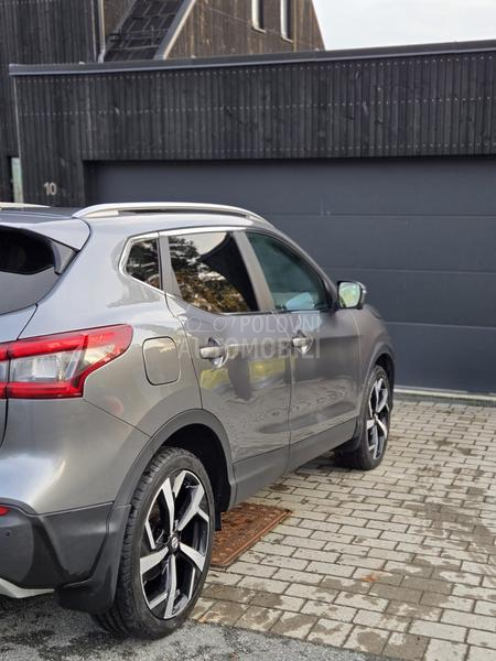Nissan Qashqai 1.6 Tekna plus