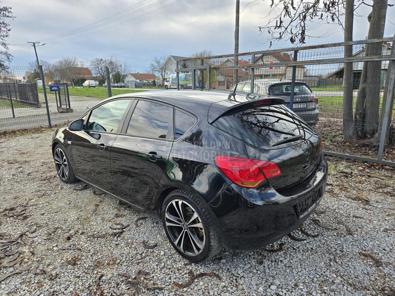Opel Astra J 1.7 Diesel N O V A