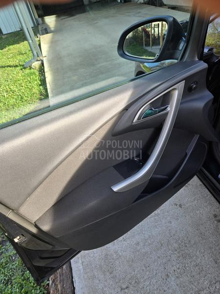 Opel Astra J 1.7 Diesel N O V A