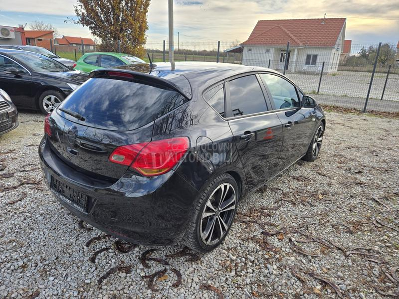 Opel Astra J 1.7 Diesel N O V A