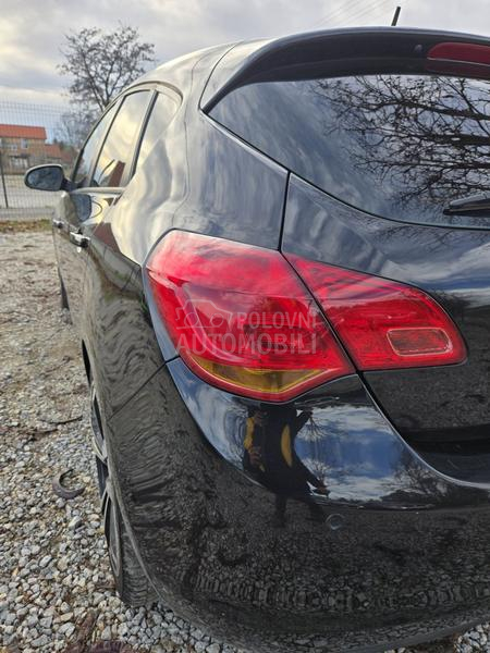 Opel Astra J 1.7 Diesel N O V A