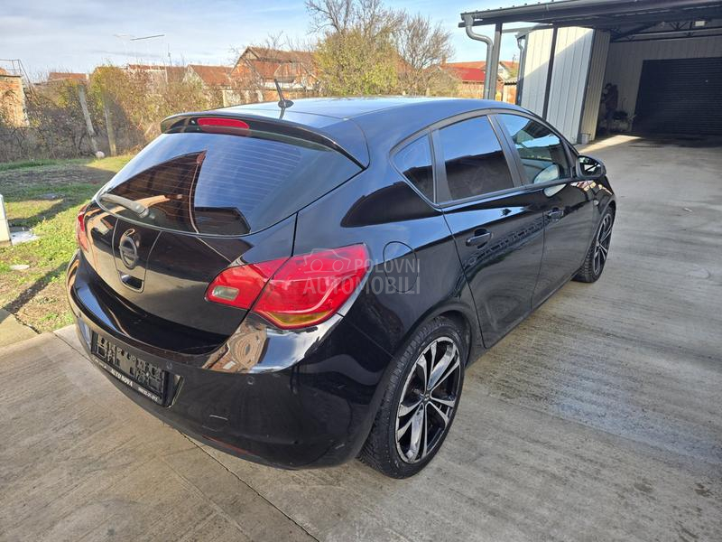 Opel Astra J 1.7 Diesel N O V A