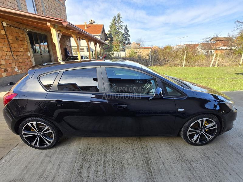 Opel Astra J 1.7 Diesel N O V A