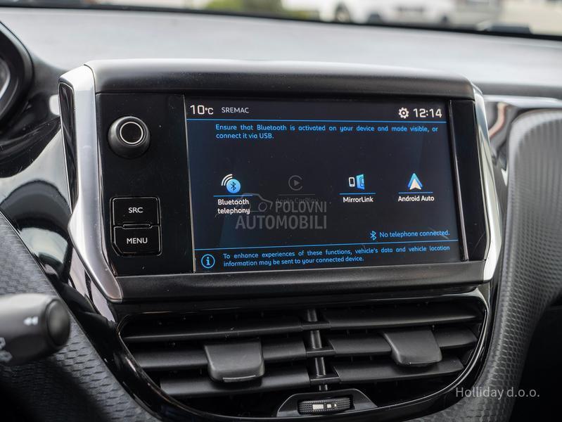 Peugeot 208 1.2PureTech Led