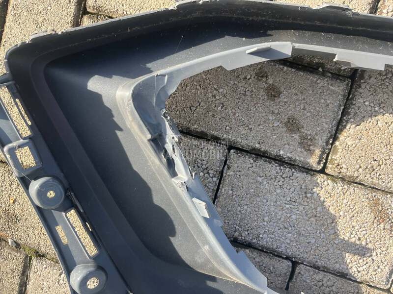 oplata prednjeg branika leva