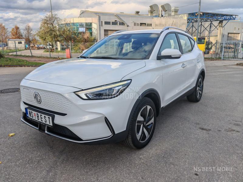 MG ZS EV elektro/177hp