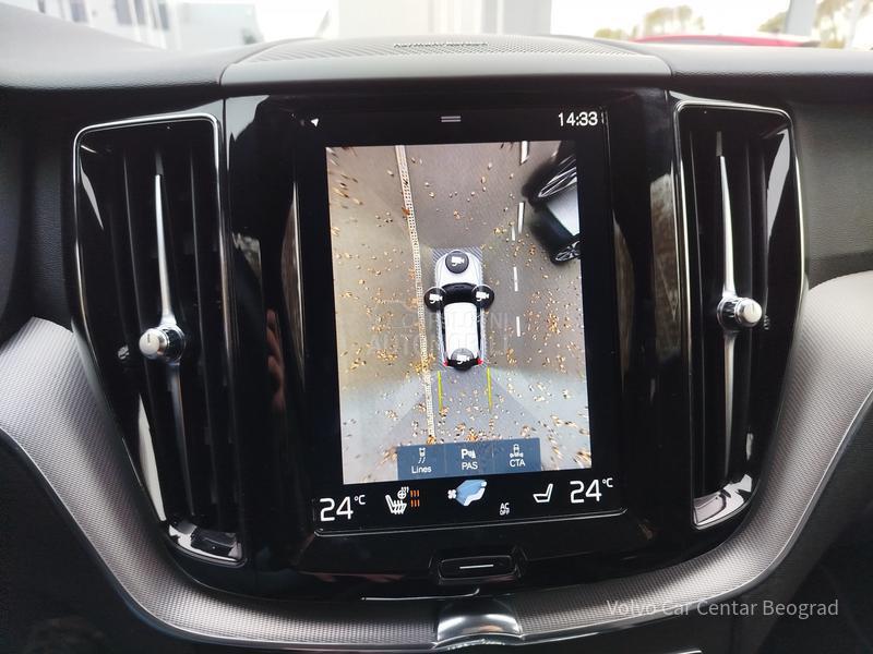 Volvo XC60 B5 AWD R-DESIGN