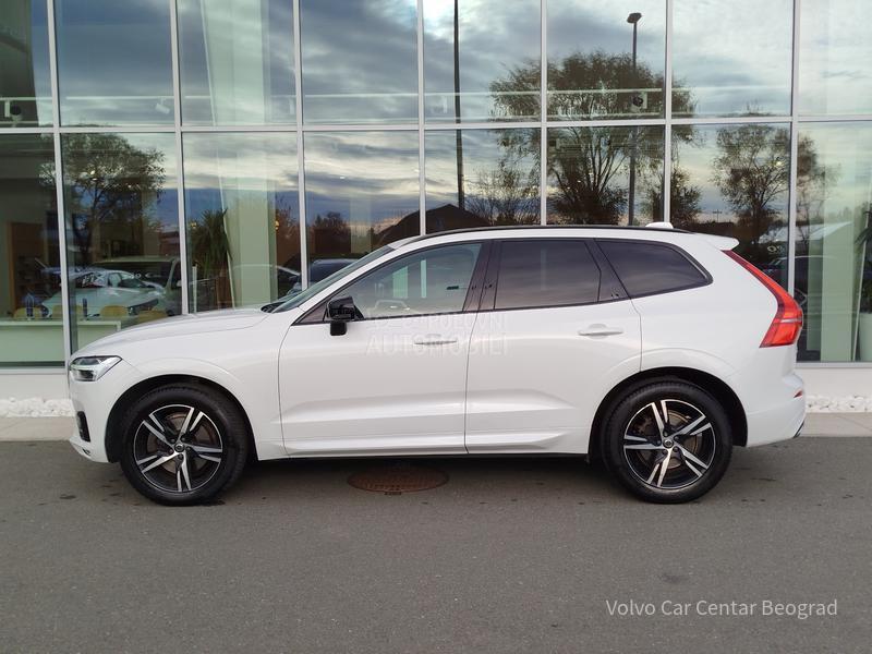 Volvo XC60 B5 AWD R-DESIGN