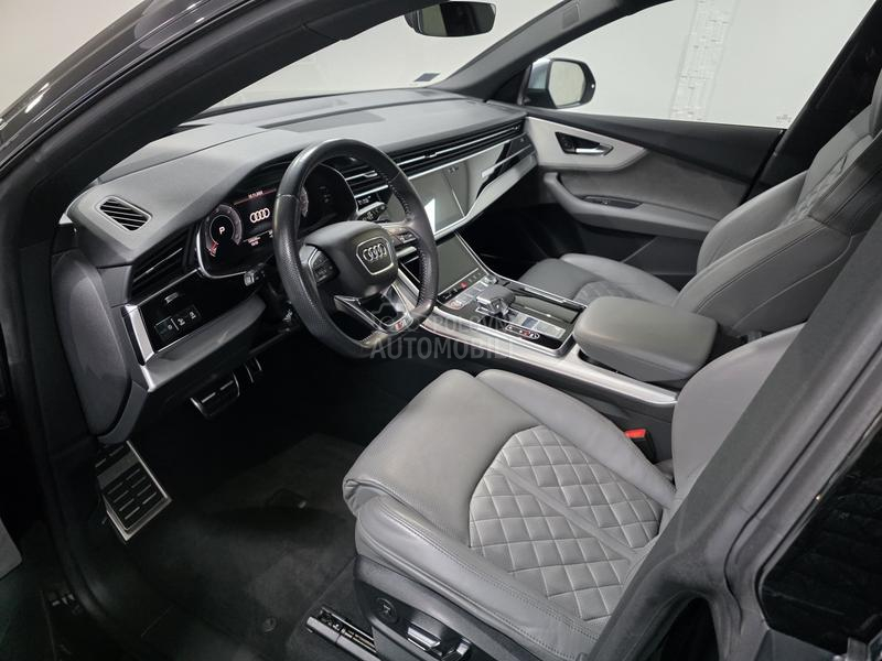 Audi SQ8 