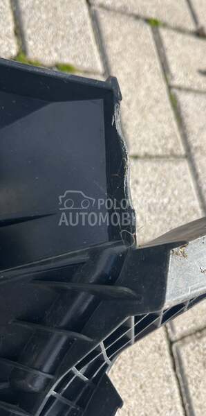 Nosač maske i branika