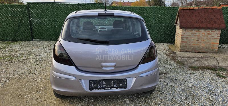 Opel Corsa D 1.0