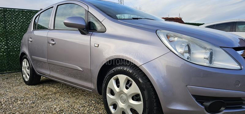 Opel Corsa D 1.0
