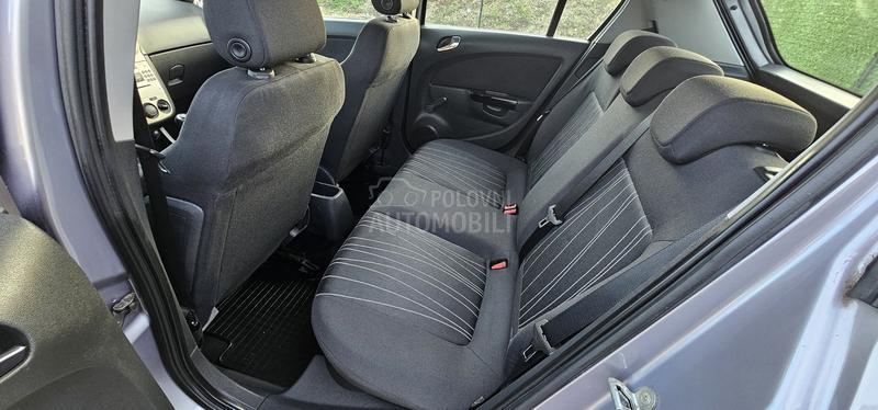 Opel Corsa D 1.0