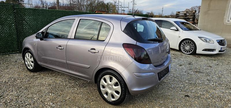Opel Corsa D 1.0