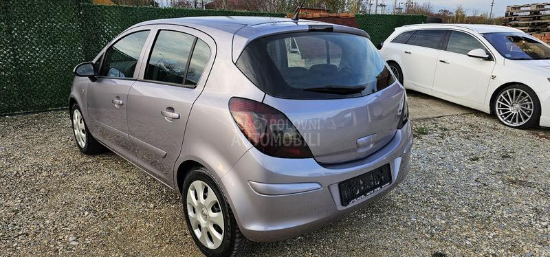Opel Corsa D 1.0
