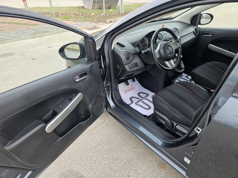 Mazda 2 1.3b restyling