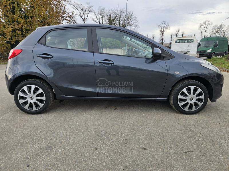 Mazda 2 1.3b restyling