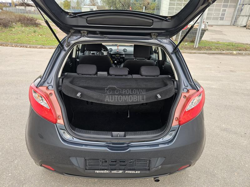 Mazda 2 1.3b restyling
