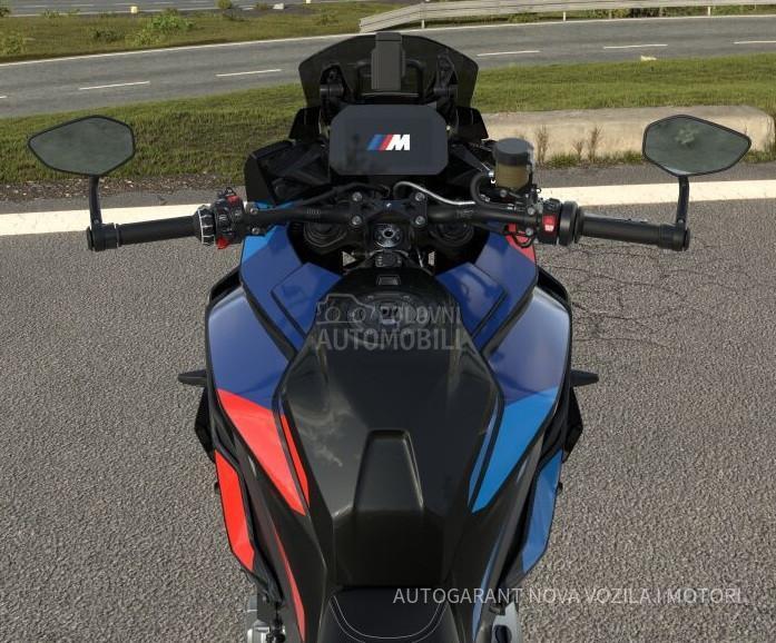 BMW M 1000 XR