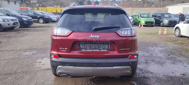 Jeep Cherokee 