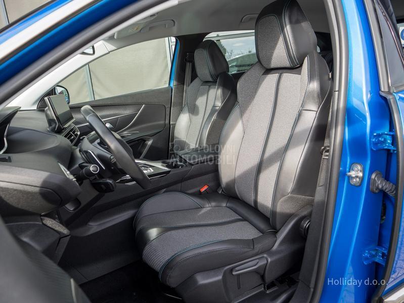 Peugeot 3008 1.5Blue HDI Allure