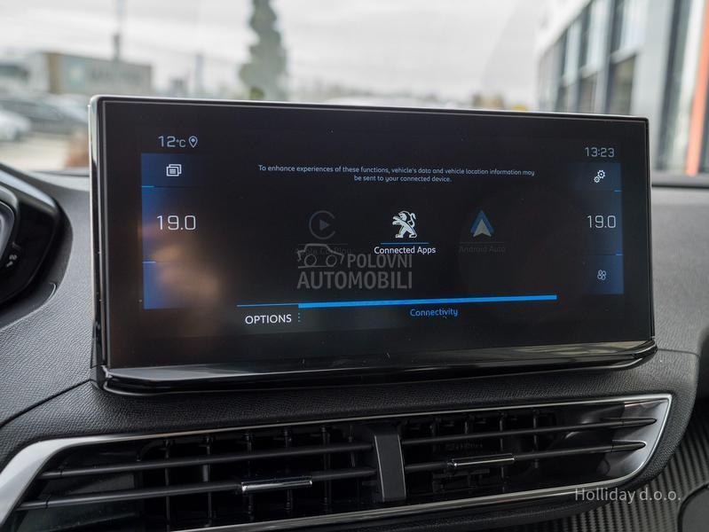 Peugeot 3008 1.5Blue HDI Allure