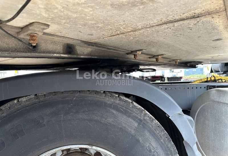 Samro poluprikolica hladnjača