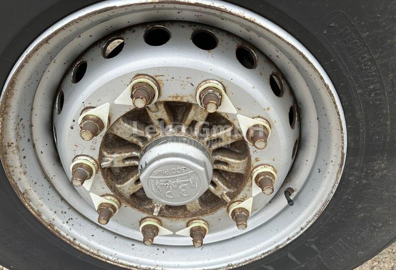 Samro poluprikolica hladnjača