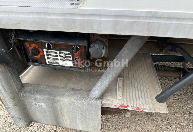 Samro poluprikolica hladnjača